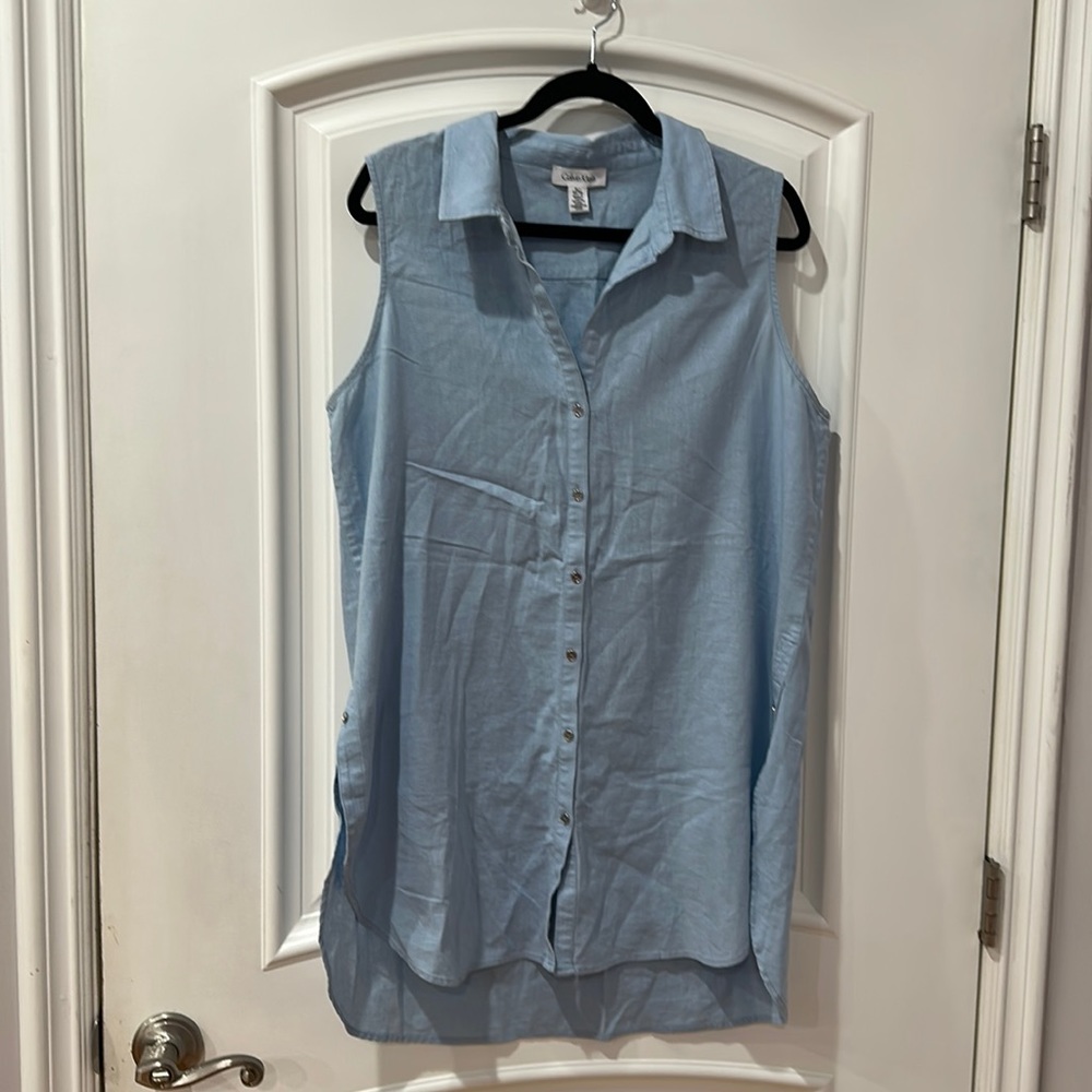 Calvin Klein long button down shirt size XL